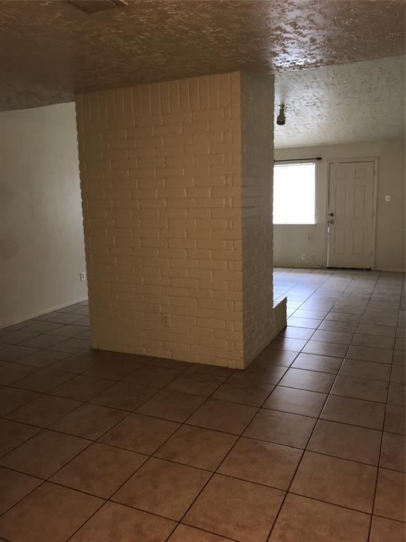 Foto del edificio - 16529 Gold Ridge Ln