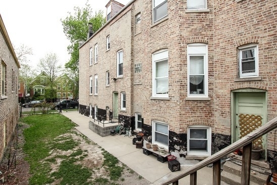Building Photo - 2343 S Trumbull Ave