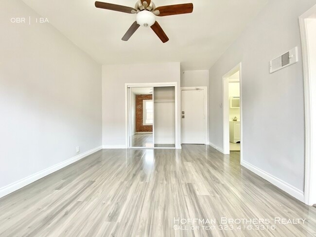 Building Photo - 756 S Normandie Ave Los Angeles  CA 90005
