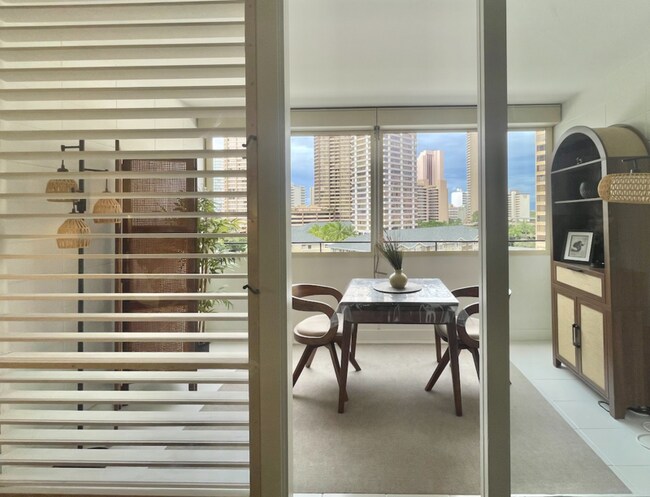 Foto del edificio - 425 Ena Rd