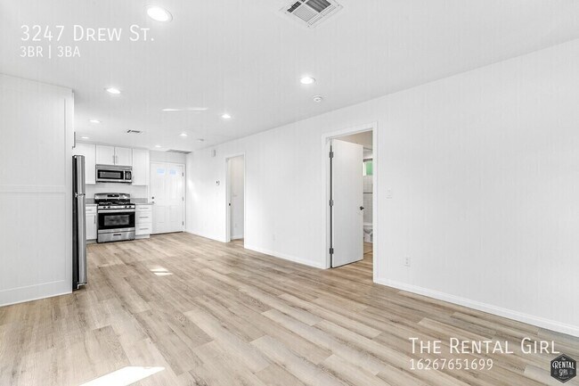 Foto del edificio - 3247 Drew St