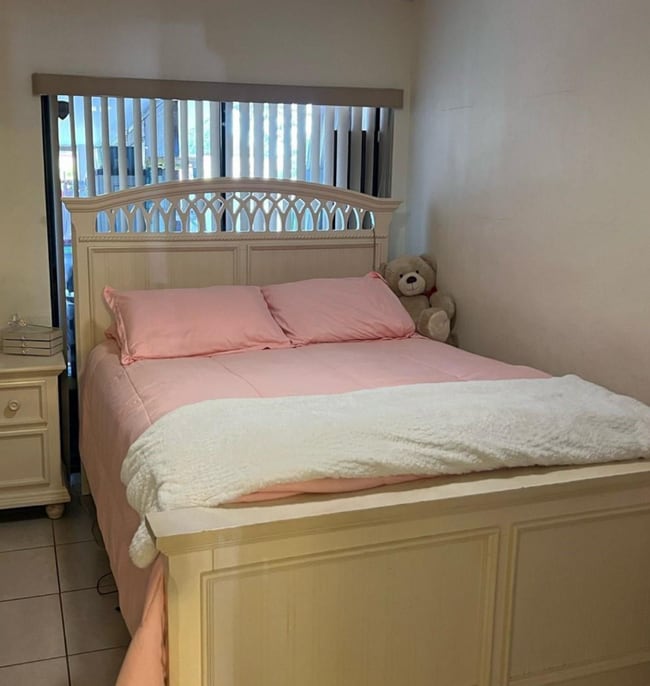 Foto del edificio - 18839 NW 64th Ct