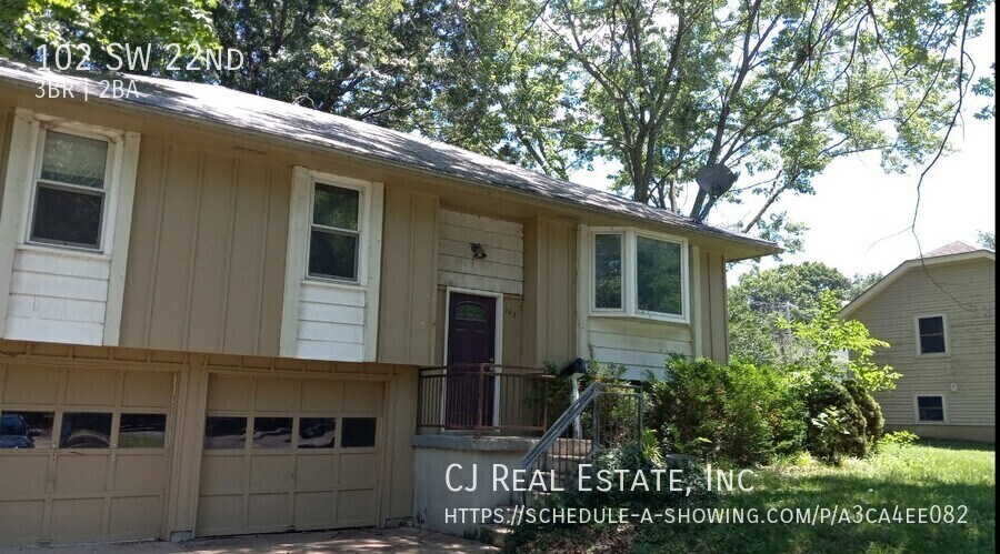Foto principal - 102 SW 22nd St