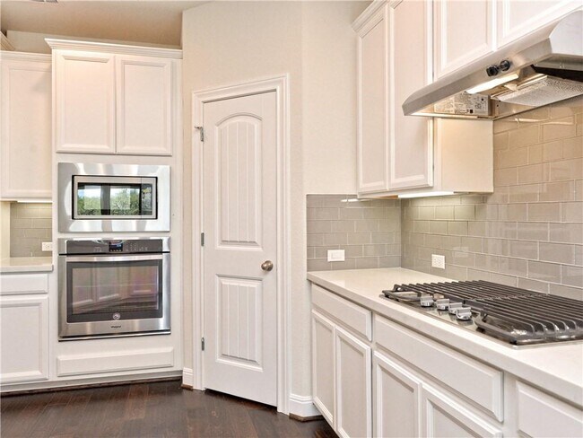 Foto del edificio - 15716 Cinca Terra Dr