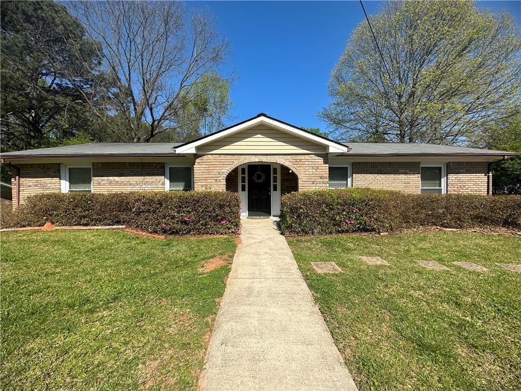 Primary Photo - 811 Sheppard Way