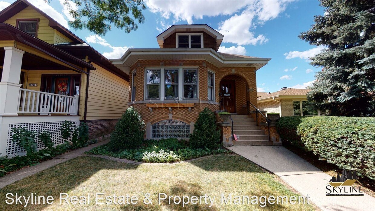 Primary Photo - 4 br, 2 bath House - 5224 N. Monitor Avenue