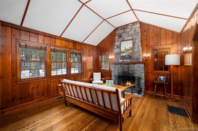 Foto del edificio - 6 Alpine Rd