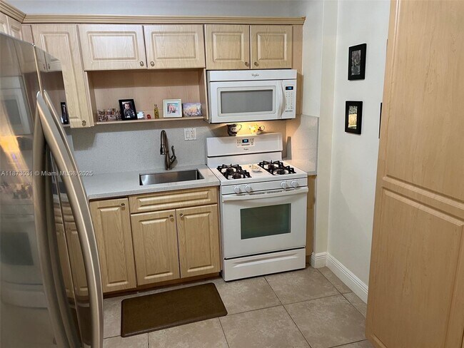 Foto del edificio - 13120 SW 92nd Ave