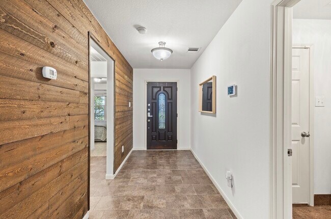 Building Photo - 7115 Northchase Ln