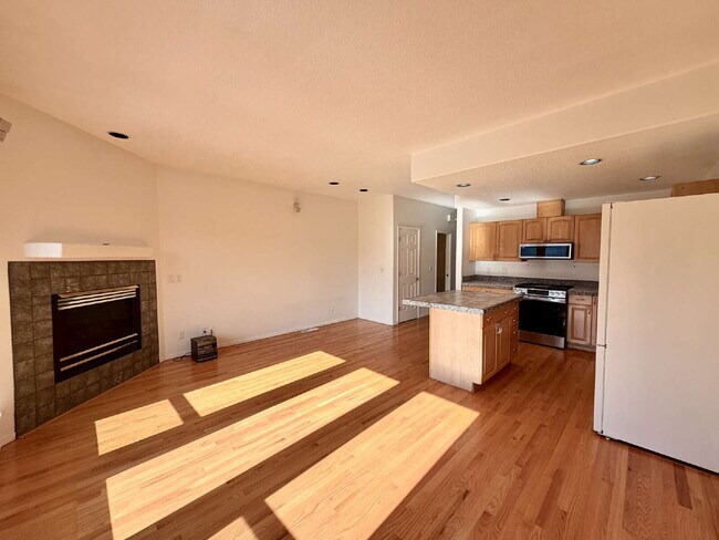 Foto del edificio - St. Johns 2-bedroom Condo