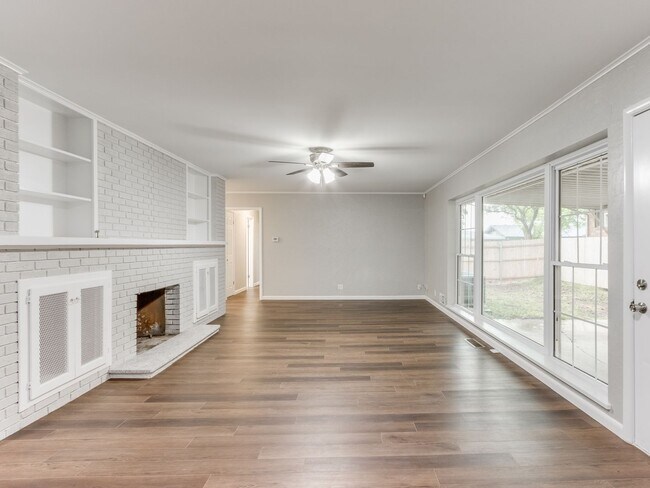 Foto del edificio - Beautifully Remodeled Home in Shawnee