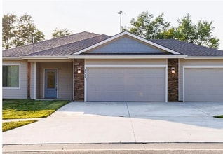 Building Photo - 3312 SE 22nd St