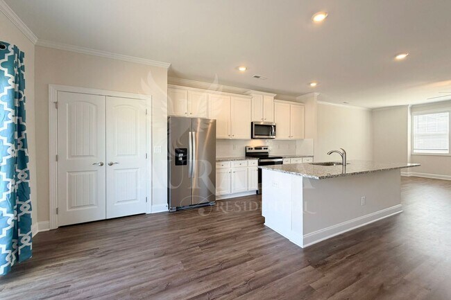 Foto del edificio - 6935 Point Bar Pl