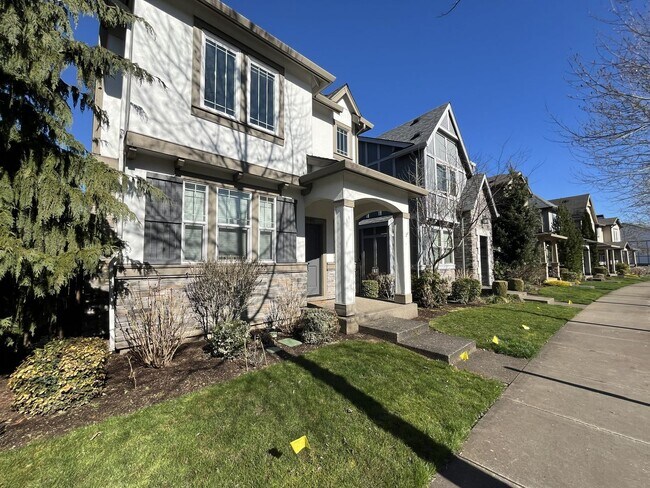 Building Photo - Stylish Villebois Beauty with Tesla Charger, Central A/C, Clubhouse, Pool & Gym Access!
