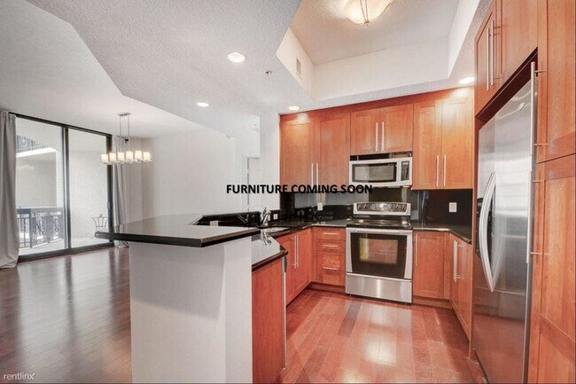 Foto del edificio - 2 br, 2 bath Condo - 701 S Olive Ave Apt 727