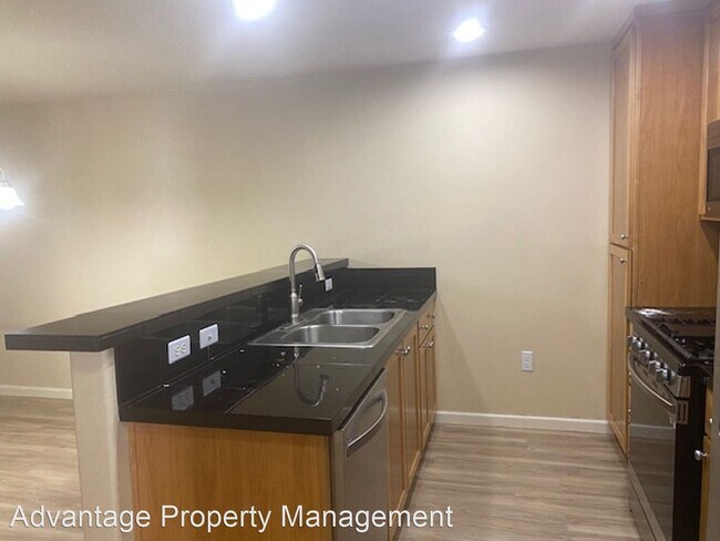 Building Photo - 3 br, 2 bath House - 6298 SW Grand Oaks Dr...