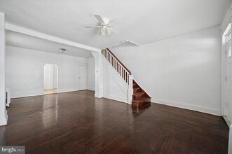 Building Photo - 5753 Hunter St