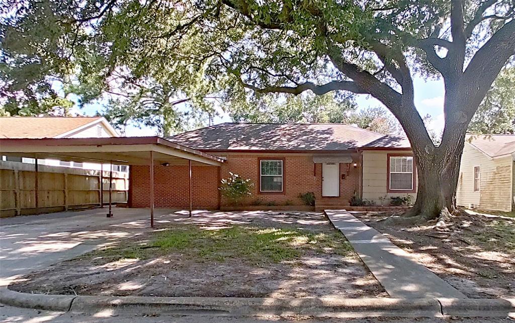 Primary Photo - 706 E Gulf St