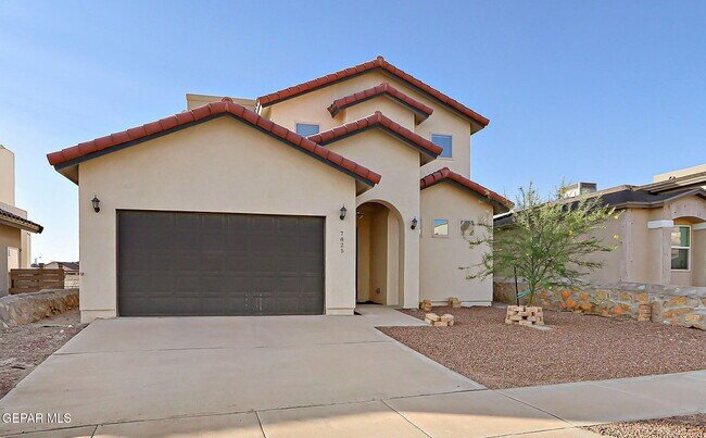 Foto del edificio - 7825 Enchanted View Dr