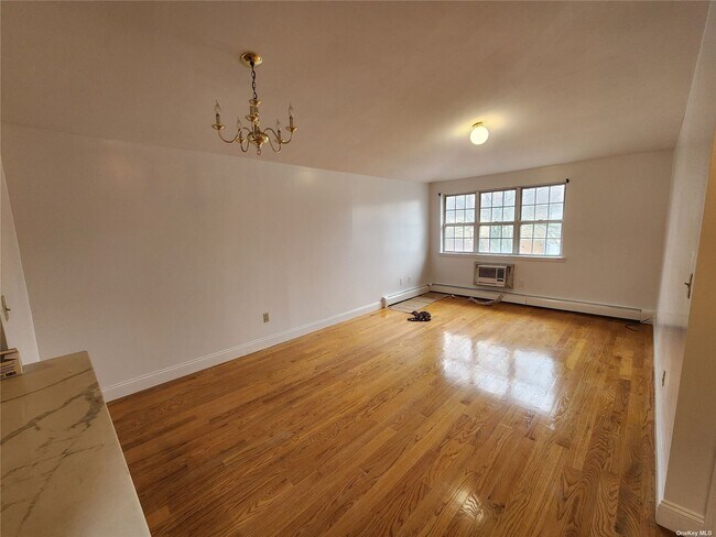 Foto del edificio - 821-09-109 Country Pointe Cir