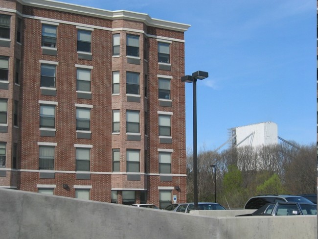 Building Photo - Liberty Place at Fort Lee