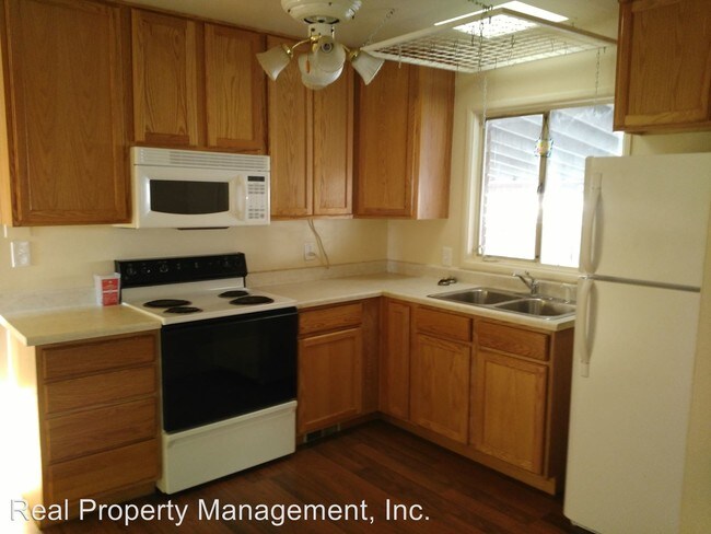 Building Photo - 4481 S 200 W