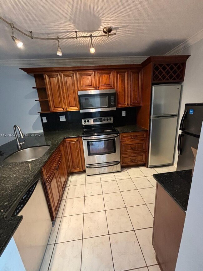 Foto del edificio - 10329 NW 11th St