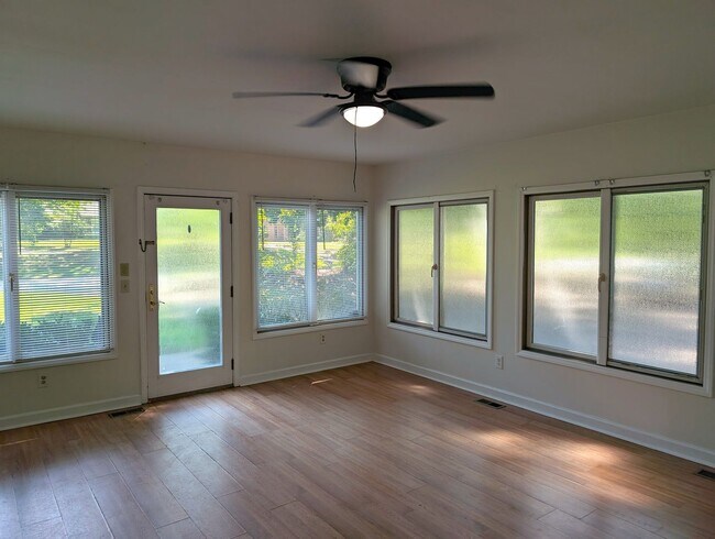 Foto del edificio - 14737 N Old Statesville Rd