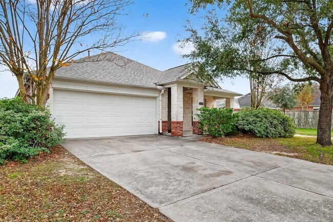 Foto del edificio - 2114 Thorn Berry Creek Ln