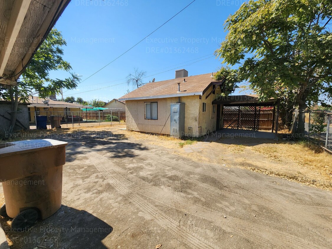 Primary Photo - 1 bedroom/ 1 bathroom $950 Rent/ $950 Depo...