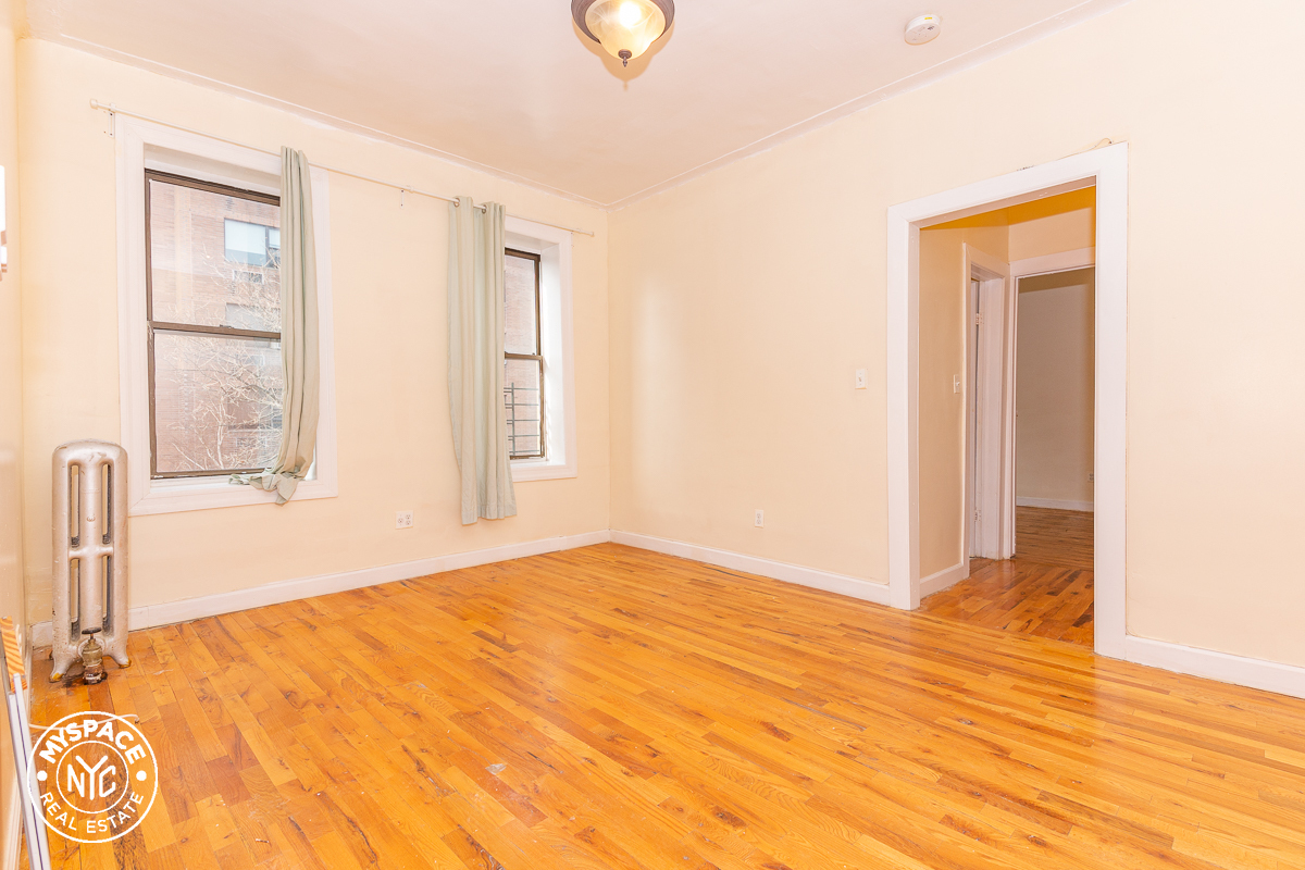Primary Photo - 701 Avenue C
