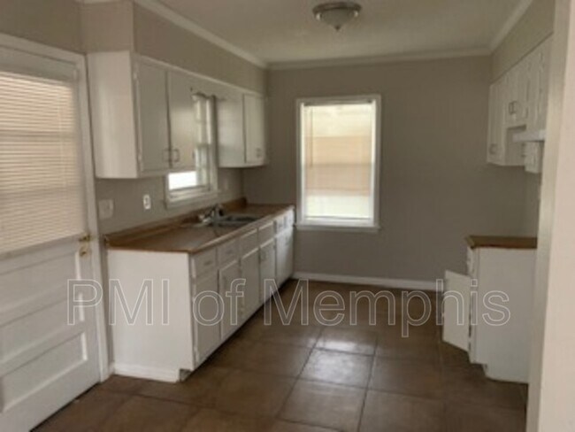 Foto del edificio - 4245 Willow Rd