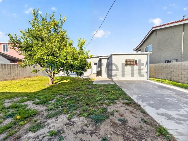 Foto del edificio - 3233 Easy Ave