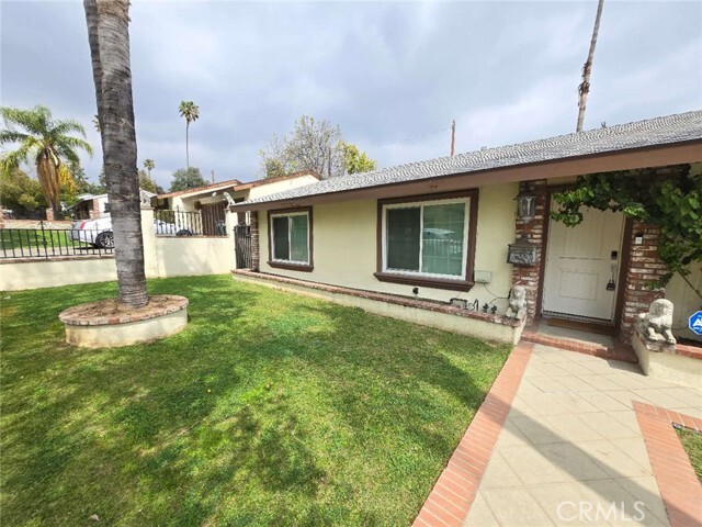 Building Photo - 1258 La Pintoresca Dr