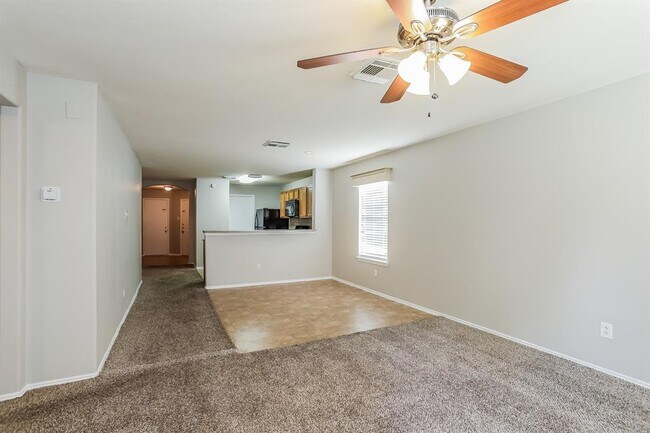 Foto del edificio - 19026 Rustic Gate Dr