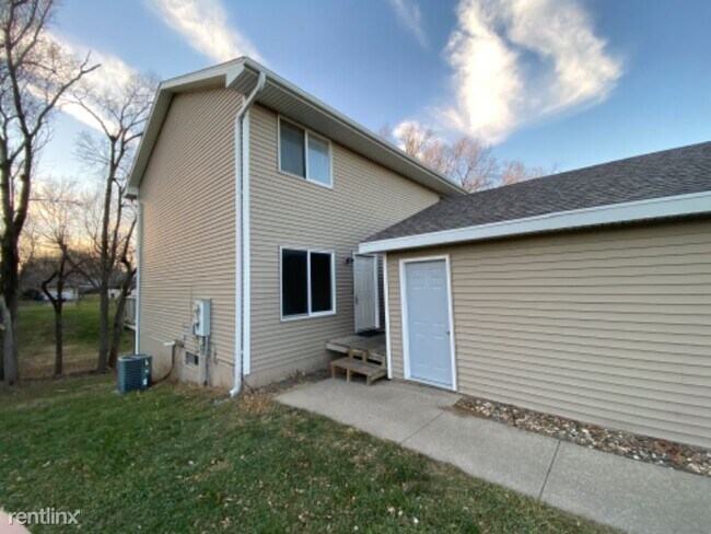 Building Photo - 4208 50th St