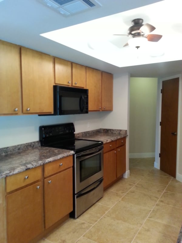 Building Photo - 18546 Klingler Cir