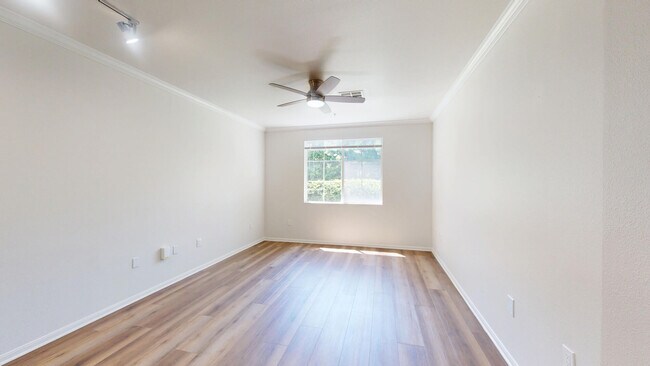 Interior Photo - Jefferson at Marina del Rey