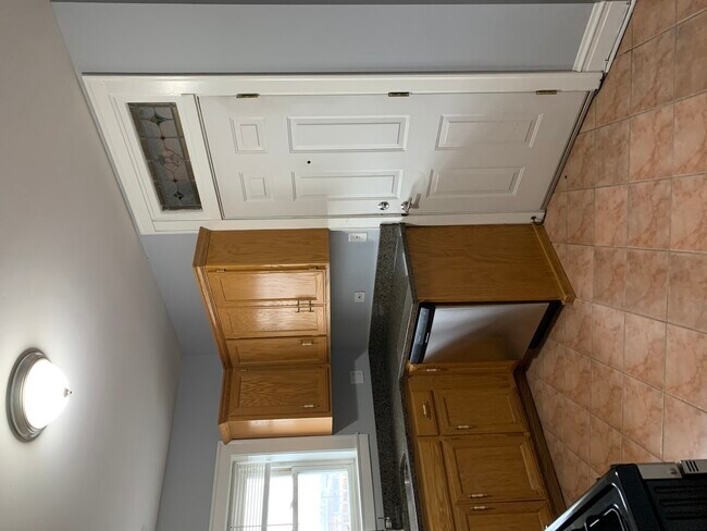 Foto del edificio - 5134 W 21st St