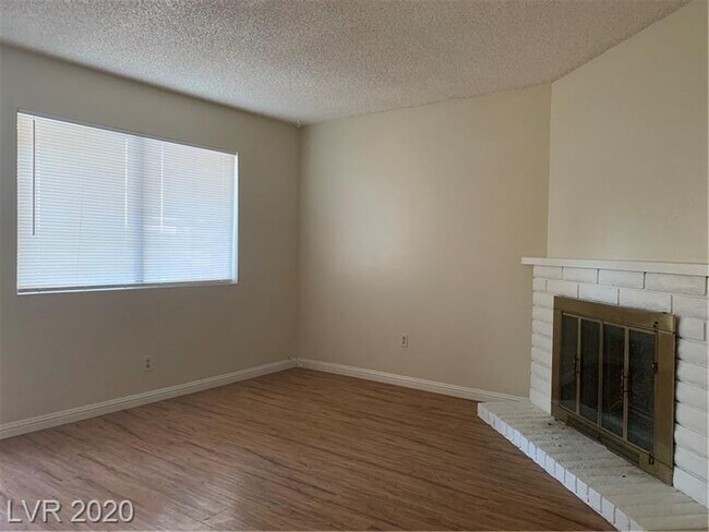 Building Photo - 5266 Lisagayle Ct