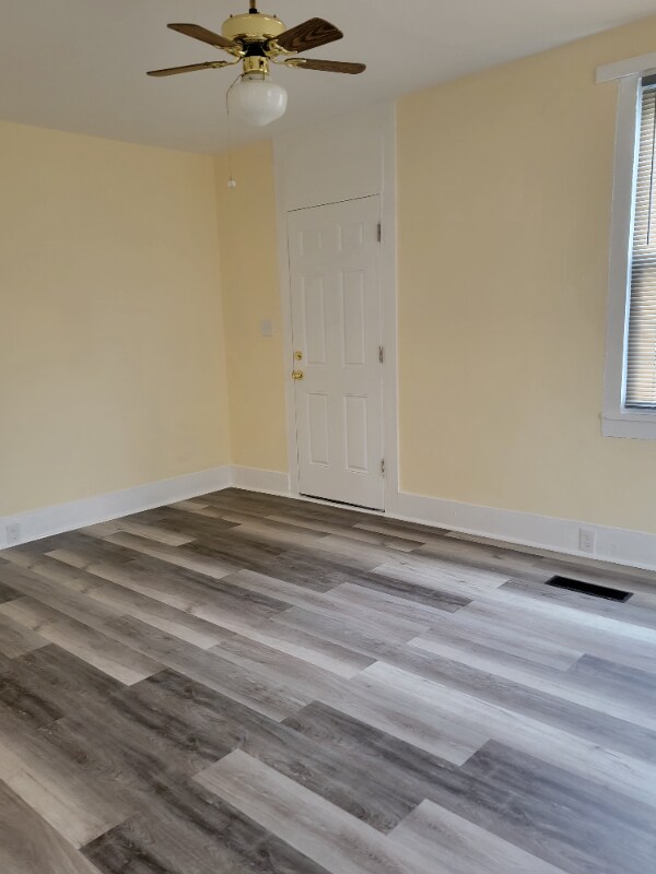 Building Photo - 2803 PA-611
