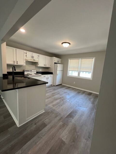 Foto del edificio - 356 College Ave