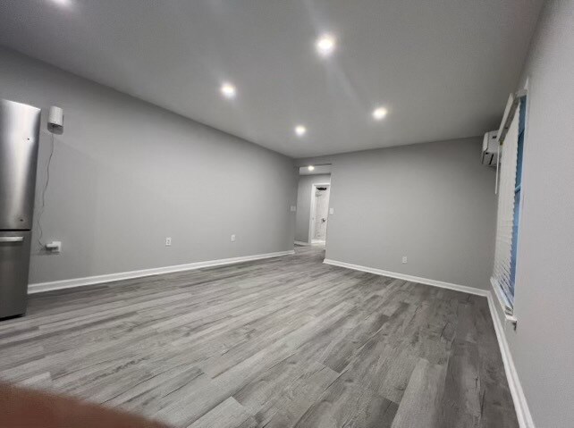 Foto del edificio - 2228 E Main St