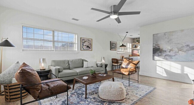 Foto del edificio - 209 Angelfish Ave.