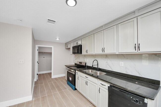 Foto del edificio - 5903 Belneath St