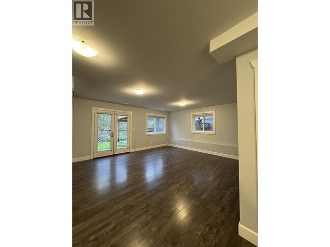 Building Photo - Basement-11718 236 STREET