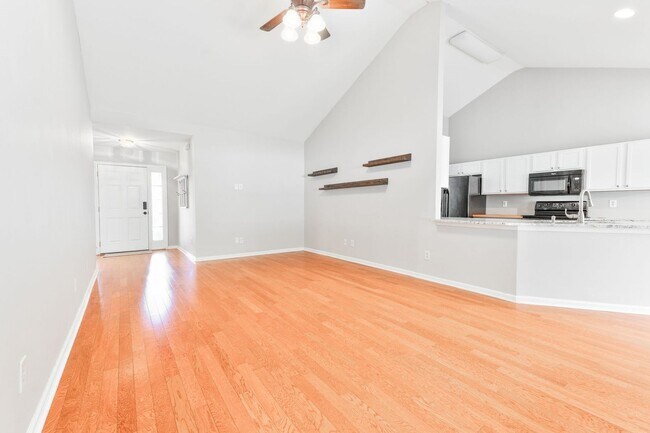 Foto del edificio - Serenity Meets Everyday Convenience!