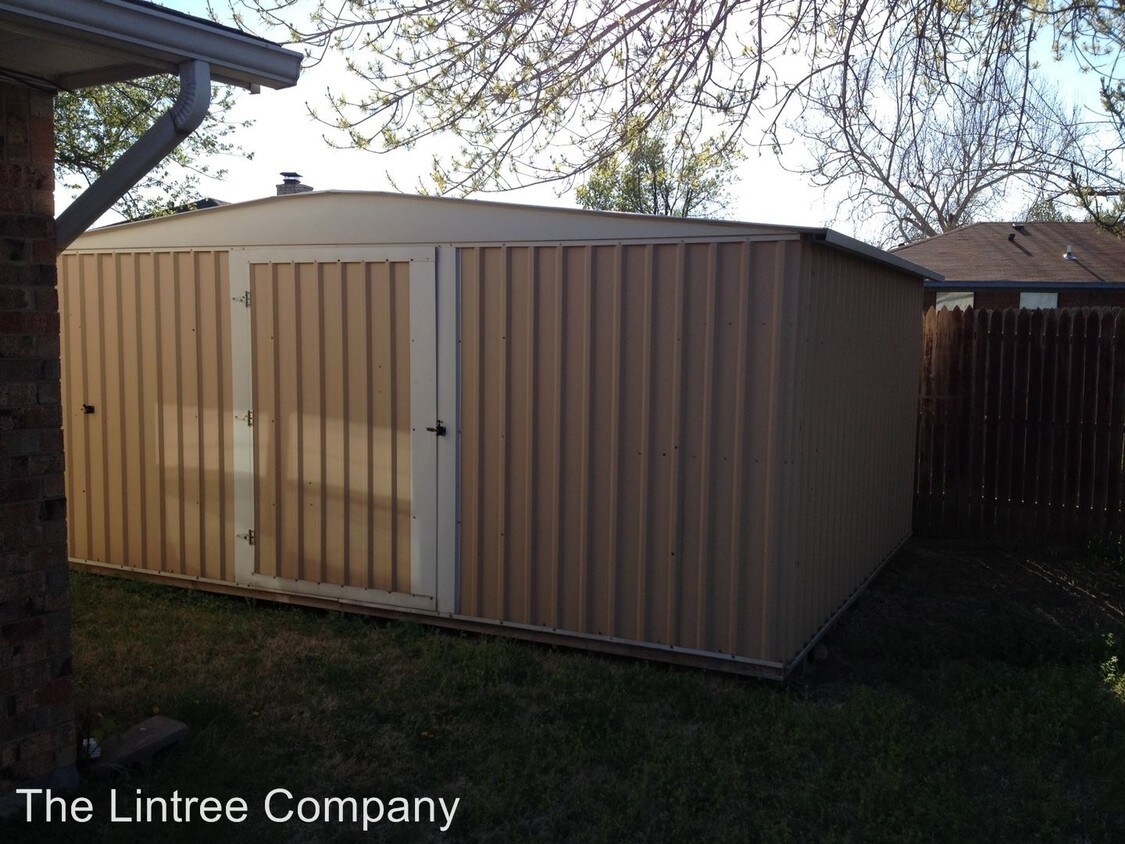 Building Photo - 1604 NW Keystone Dr