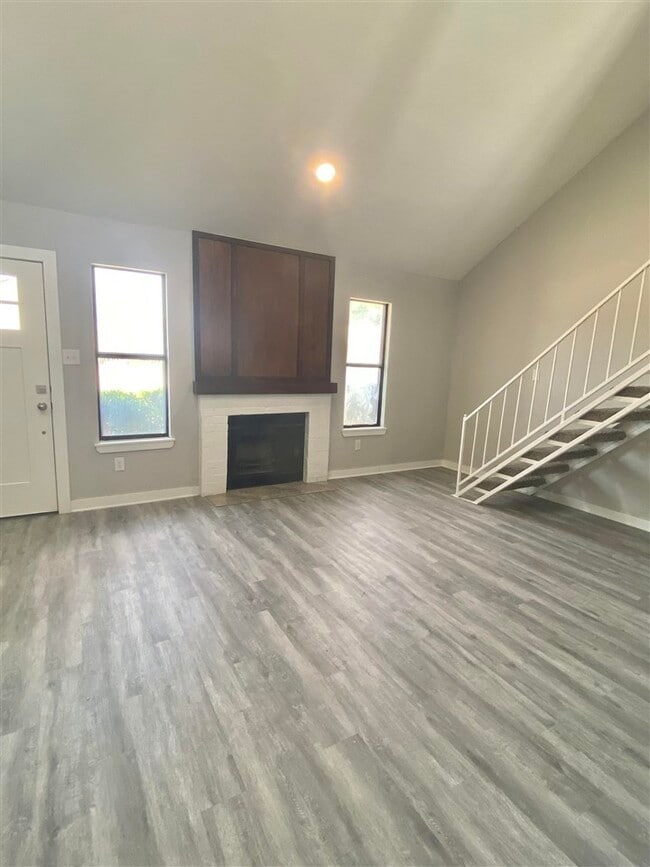 Foto del edificio - 6824 NW Willow Springs Dr