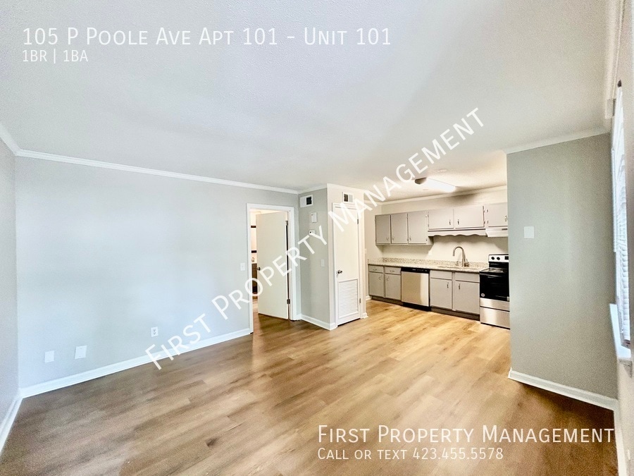 105 P'Poole Ave Unit 101, Red Bank, TN 37415 Room for Rent in Red